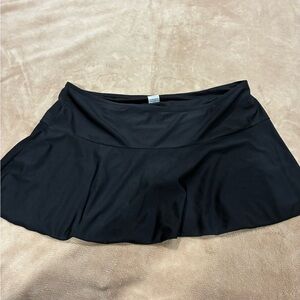 Time and Tru Black Swim Skirt/Skort